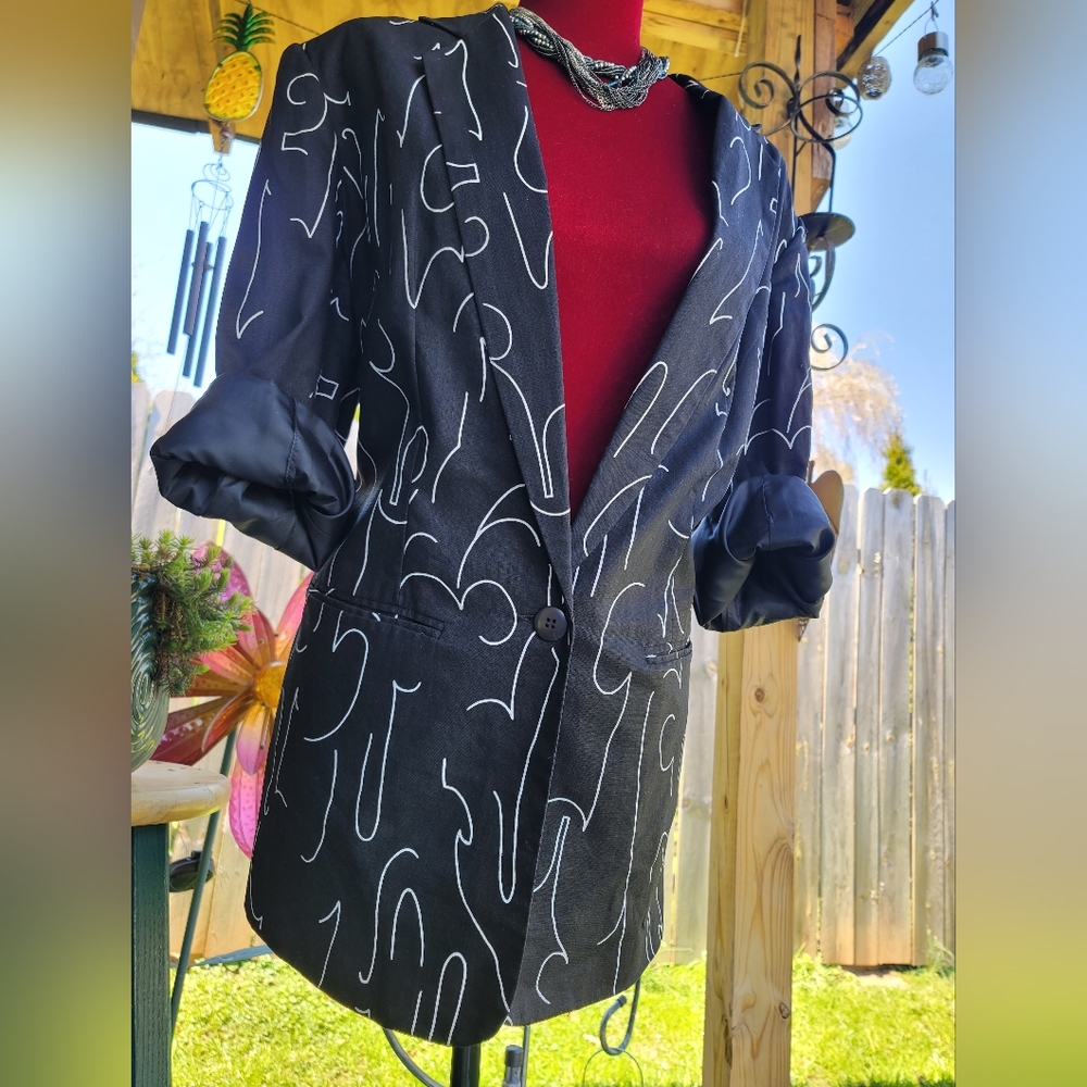 Modern Style Blazer